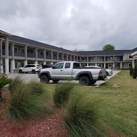 Scottish Inns & Suites - Crosby Extérieur photo