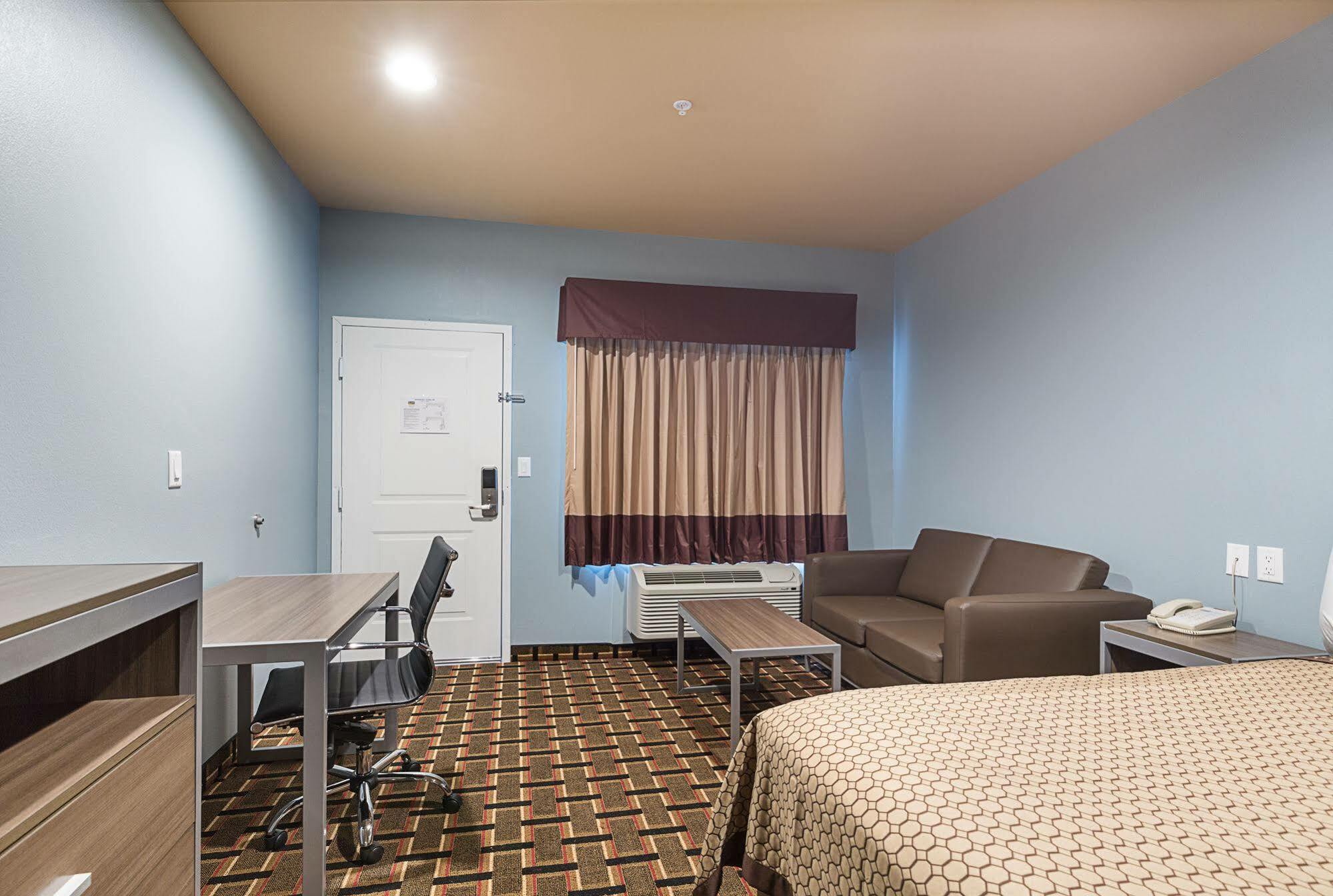 Scottish Inns & Suites - Crosby Extérieur photo